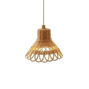 Hand Woven Natural Pendant Lamp